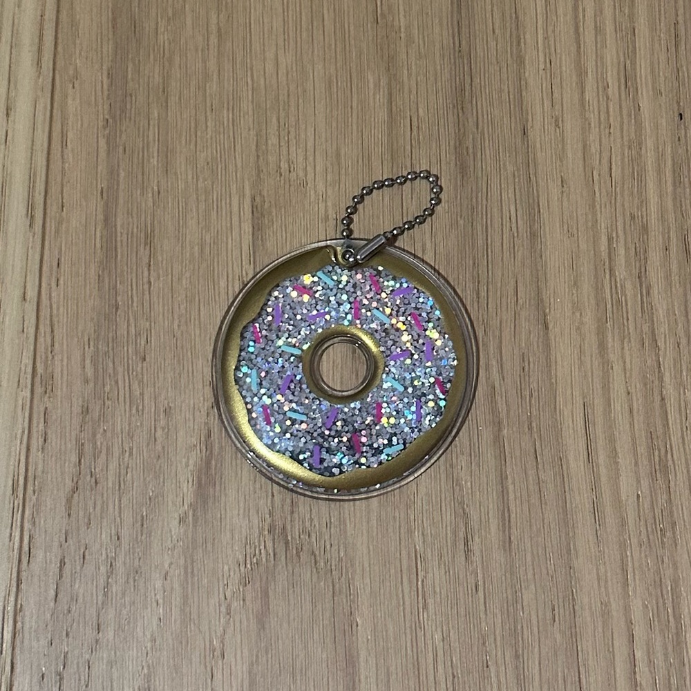 Claire's Sparkling Donut Keychain